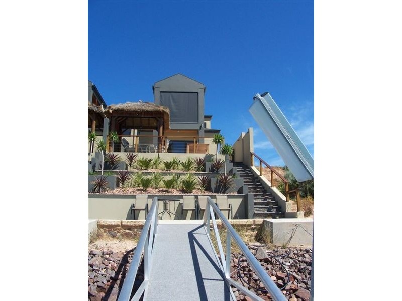 10 Stately Way, Wallaroo SA 5556