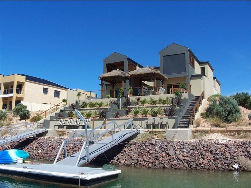 10 Stately Way, Wallaroo SA 5556