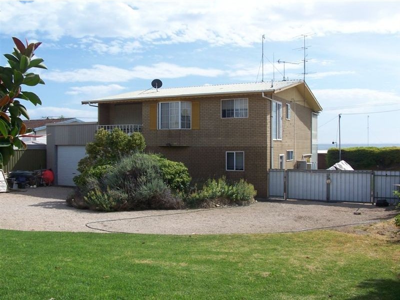 52 Esplanade, Point Turton SA 5575