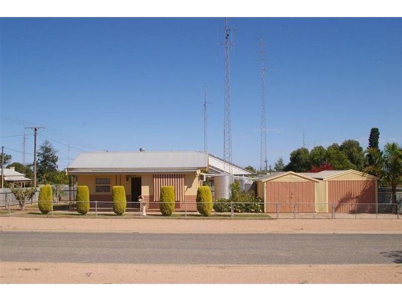 17 Young Street, Wallaroo SA 5556