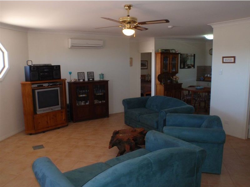 14 Sanders Street, Moonta Bay SA 5558