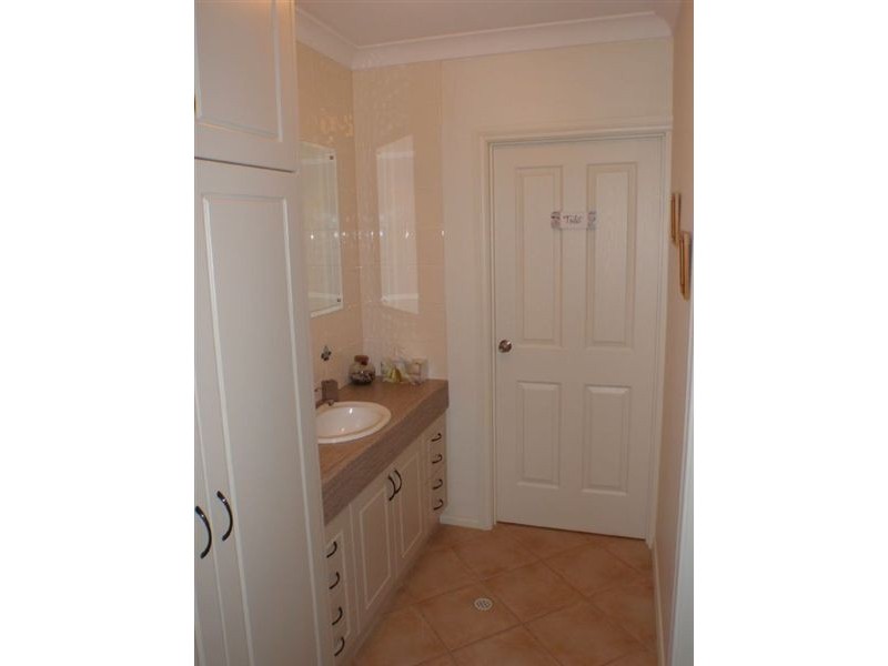 14 Sanders Street, Moonta Bay SA 5558