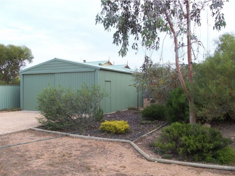 16 Moonta Road, Moonta Bay SA 5558