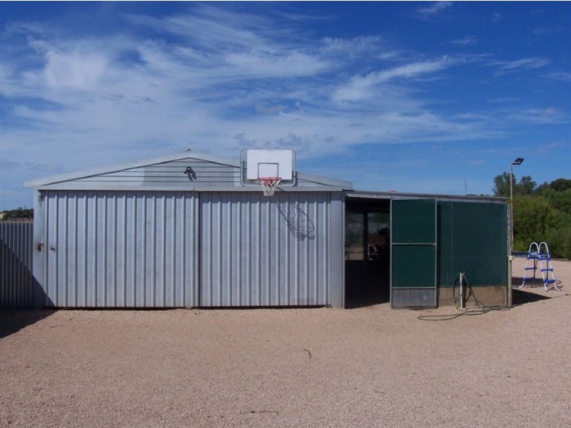 12 Brittain Road, Kadina SA 5554