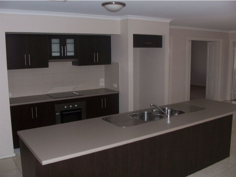 14 Lamshed Street, Kadina SA 5554