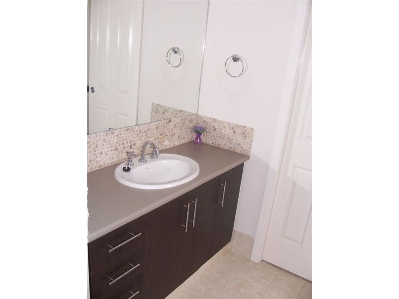 14 Lamshed Street, Kadina SA 5554