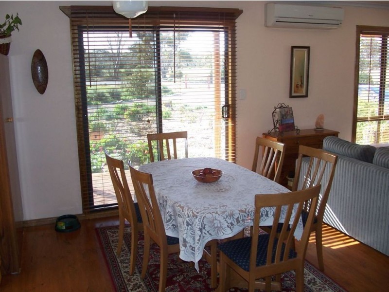 2 Falie Drive, Price SA 5570