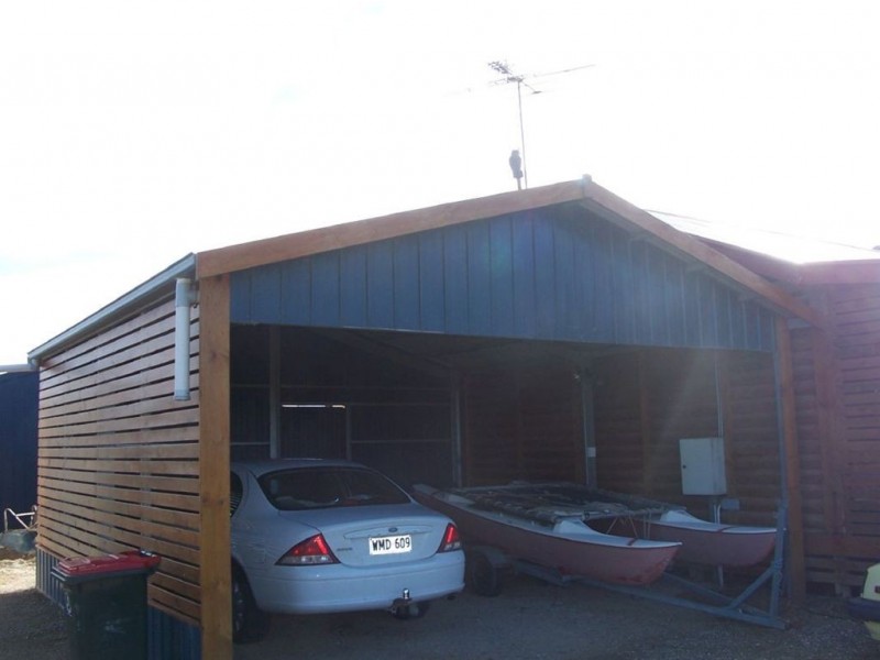 2 Falie Drive, Price SA 5570