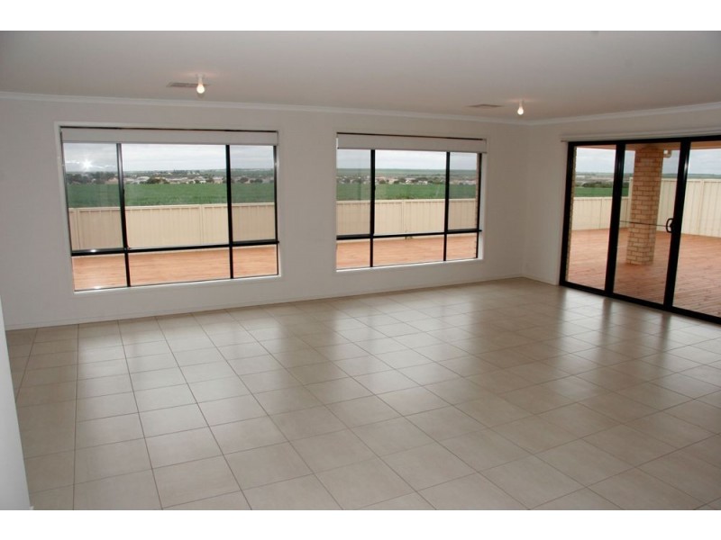 33 Errington Street, Wallaroo SA 5556