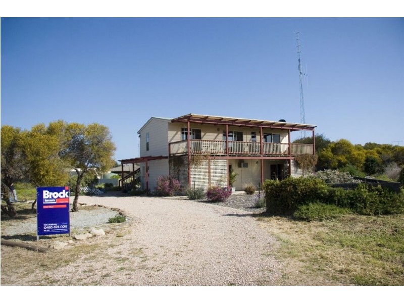 12 North Terrace, Moonta Bay SA 5558