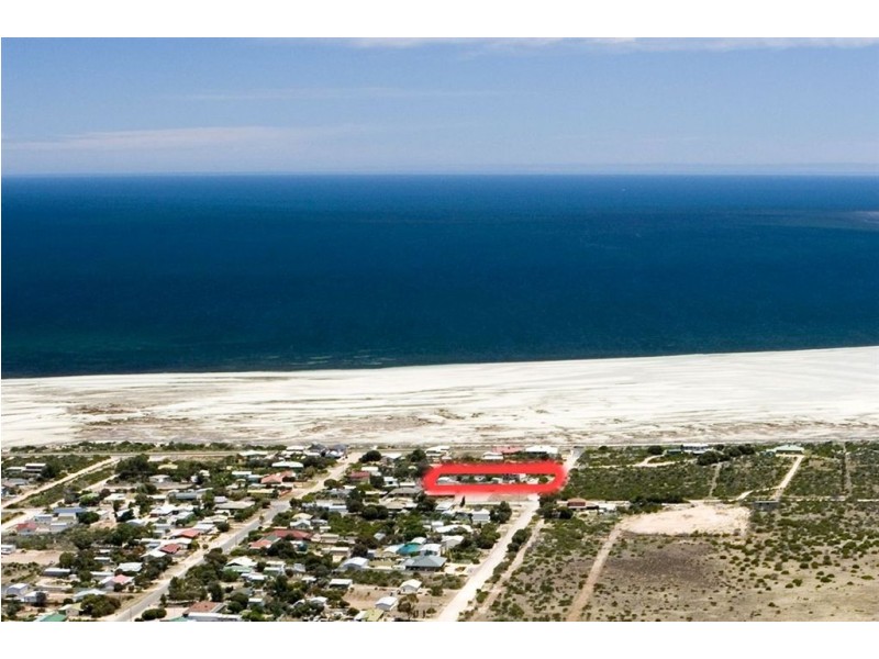 12 North Terrace, Moonta Bay SA 5558
