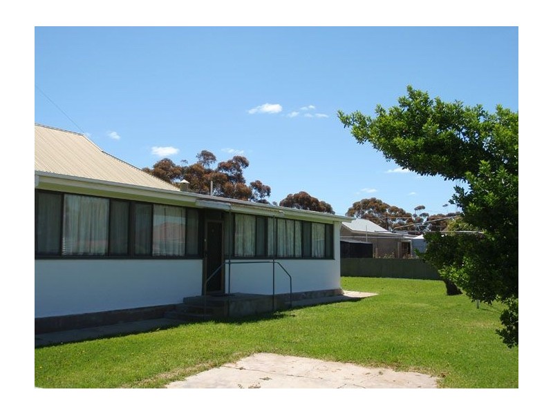 10 Lindsay Terrace, Kadina SA 5554