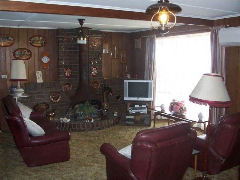 30 Victoria Street, Moonta Bay SA 5558