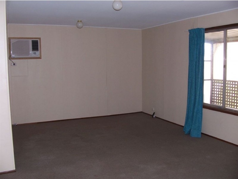 34 First Street, Moonta SA 5558