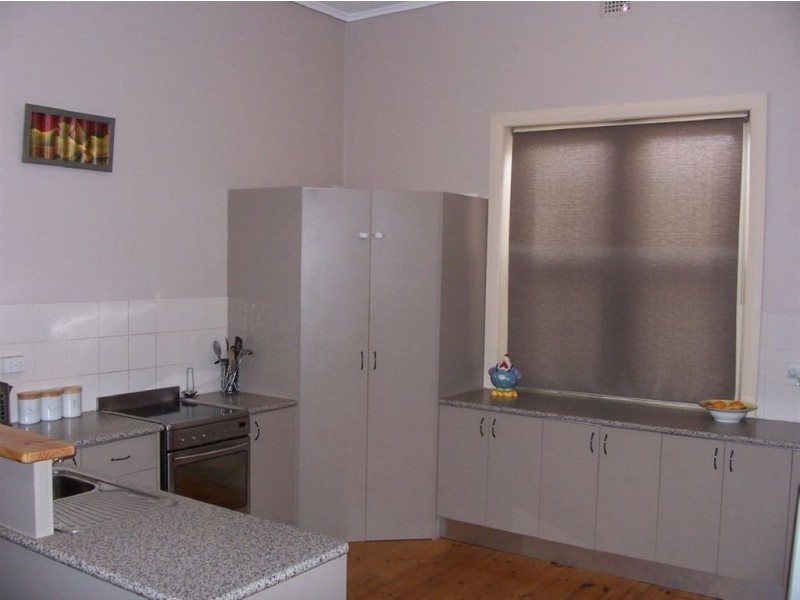 43 Railway Terrace, Kadina SA 5554