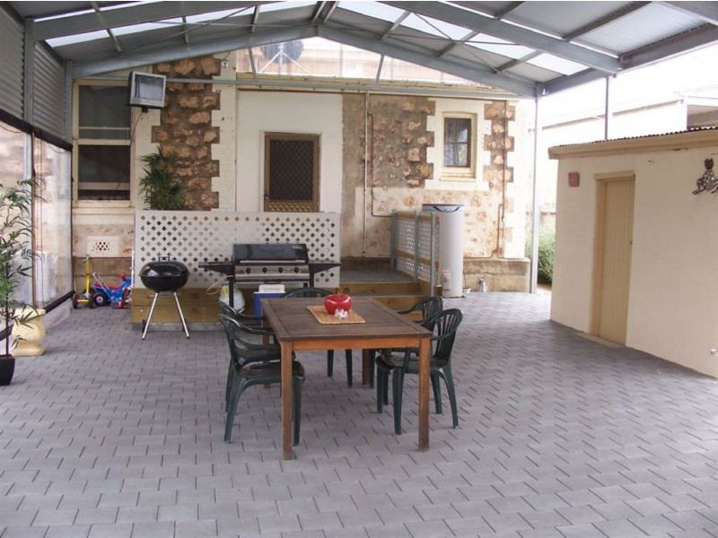 43 Railway Terrace, Kadina SA 5554