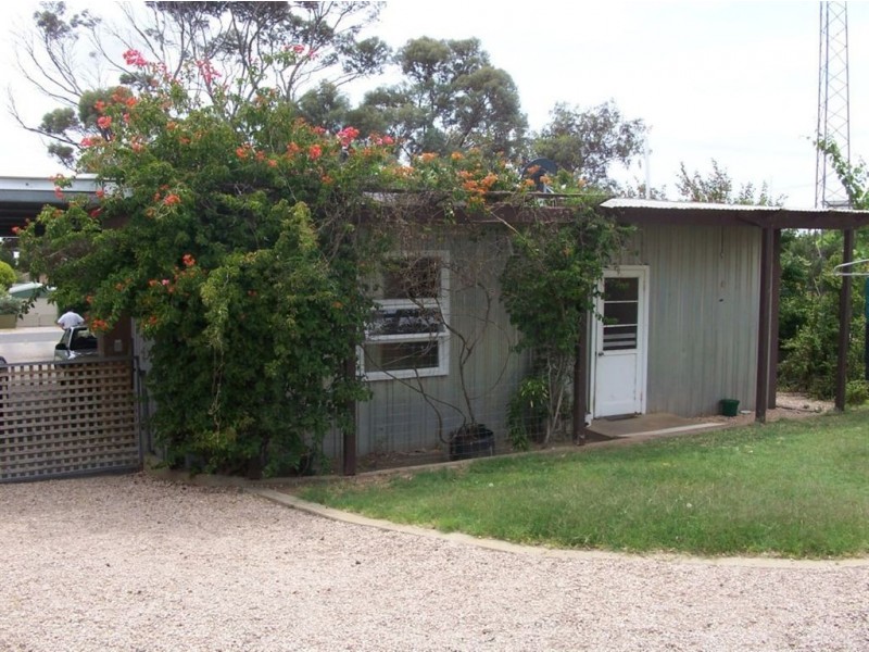 26 Cunliffe Street, Port Hughes SA 5558