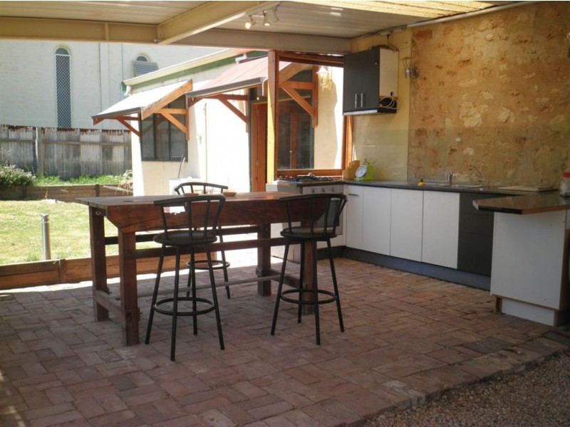 21 Bagot Street, Wallaroo SA 5556