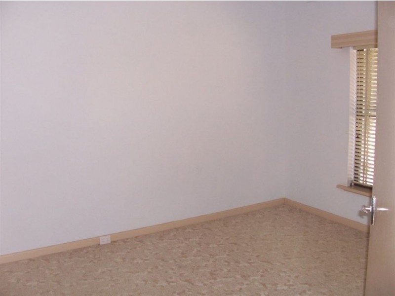 32 Kadina Road, Wallaroo SA 5556