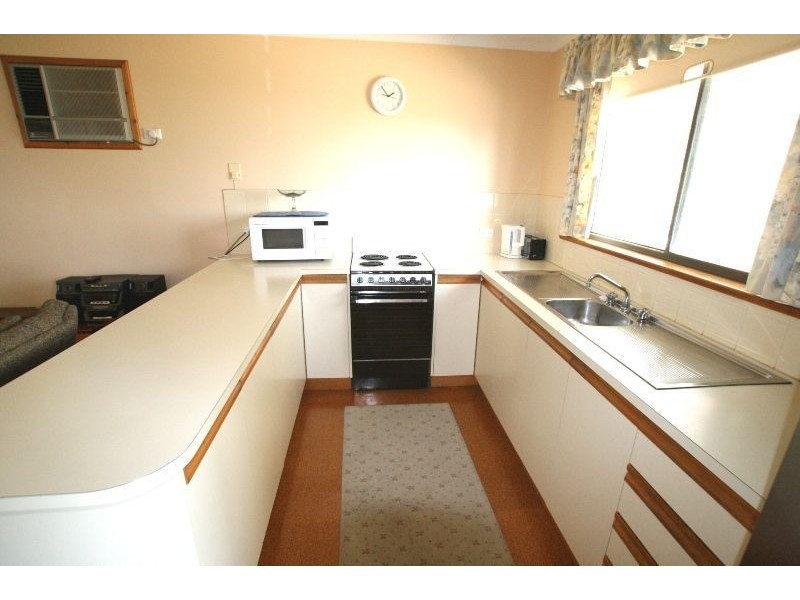 22 Gulf Street, Moonta Bay SA 5558