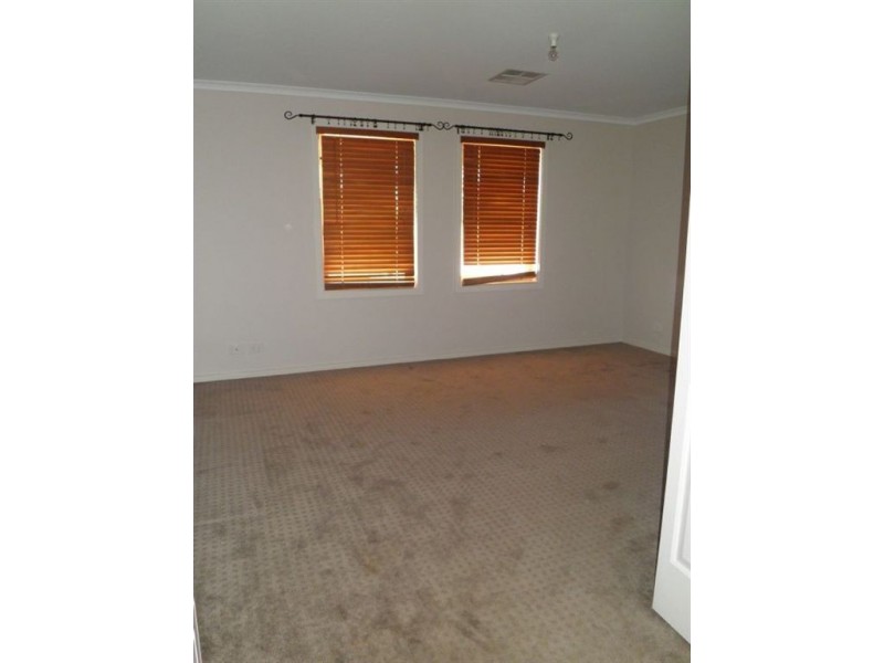 14 Lamshed Street, Kadina SA 5554