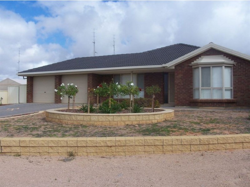 9 Harbison Road, Moonta Bay SA 5558