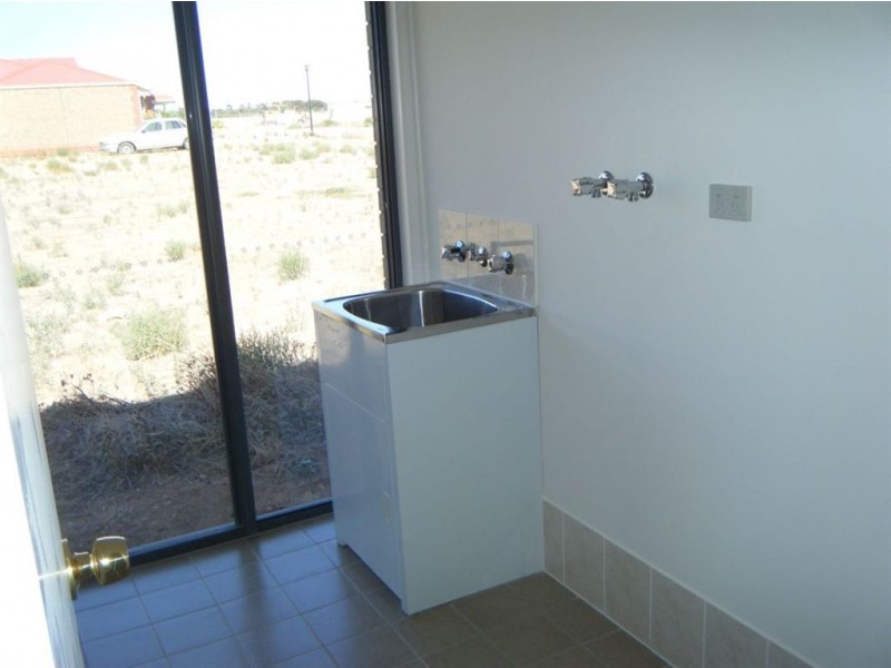 37 John Olsen Drive, Kadina SA 5554