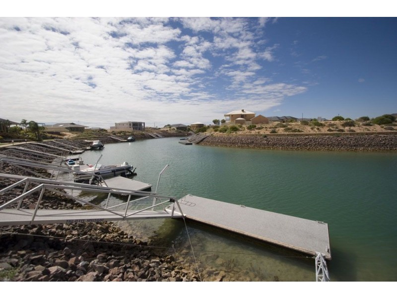 80 Pommern Way, Wallaroo SA 5556