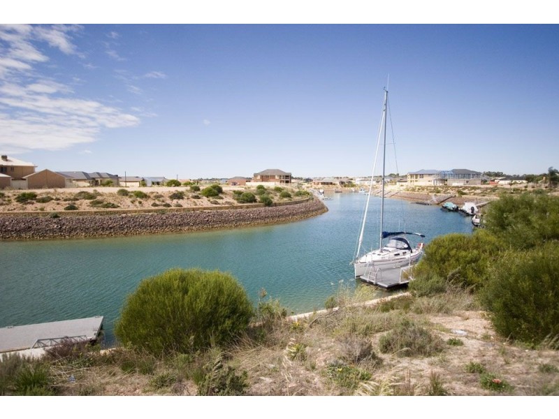 80 Pommern Way, Wallaroo SA 5556