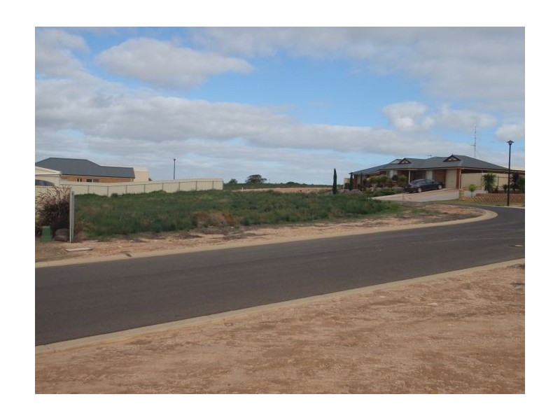5 Polglase Street, Port Hughes SA 5558