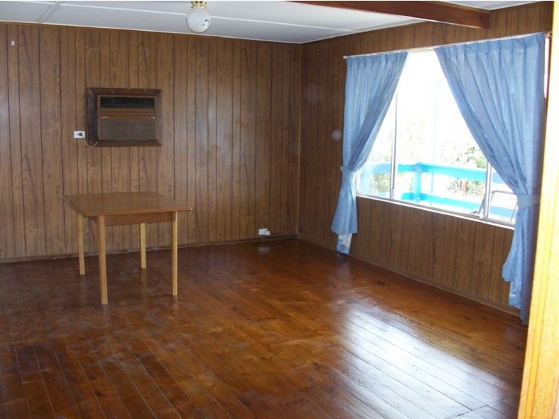 32 Victoria Street, Moonta Bay SA 5558