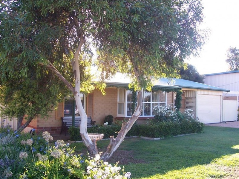 17 South Terrace, Port Hughes SA 5558