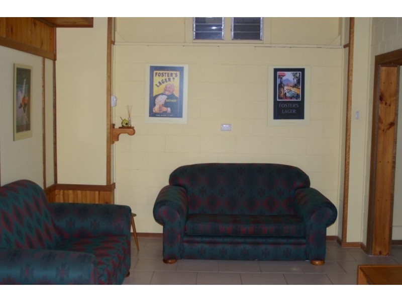 33 Randolph Street, Port Hughes SA 5558