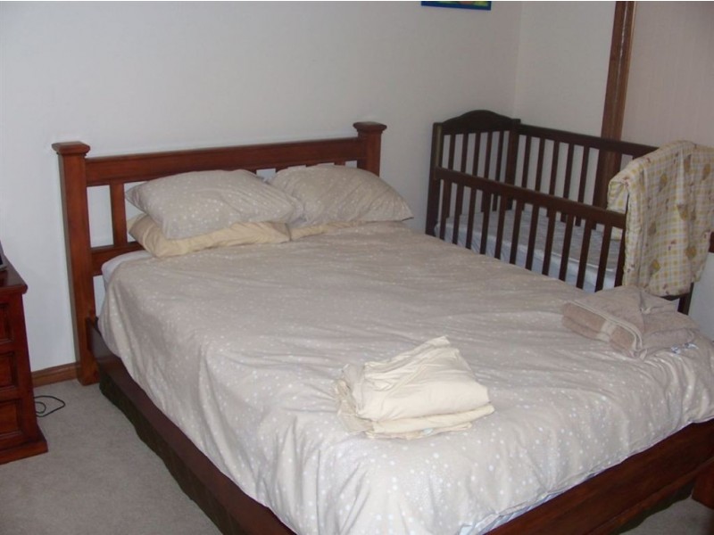 22 Stately Way, Wallaroo SA 5556