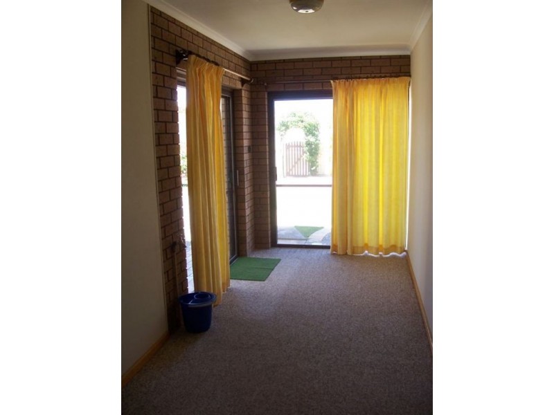 32 Kadina Road, Wallaroo SA 5556