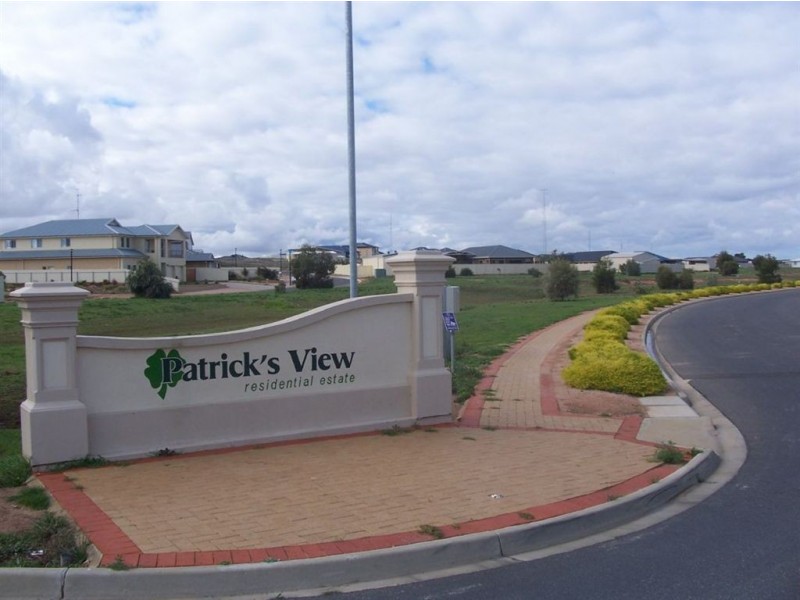 15 Woodward Street, Moonta Bay SA 5558