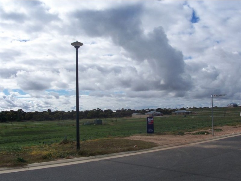 15 Woodward Street, Moonta Bay SA 5558