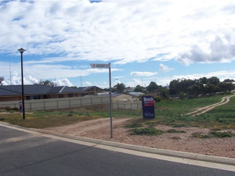 17 Woodward Street, Moonta Bay SA 5558