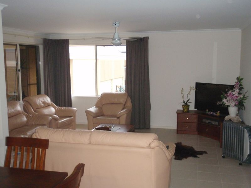 7 Quintrell Street, Moonta Bay SA 5558