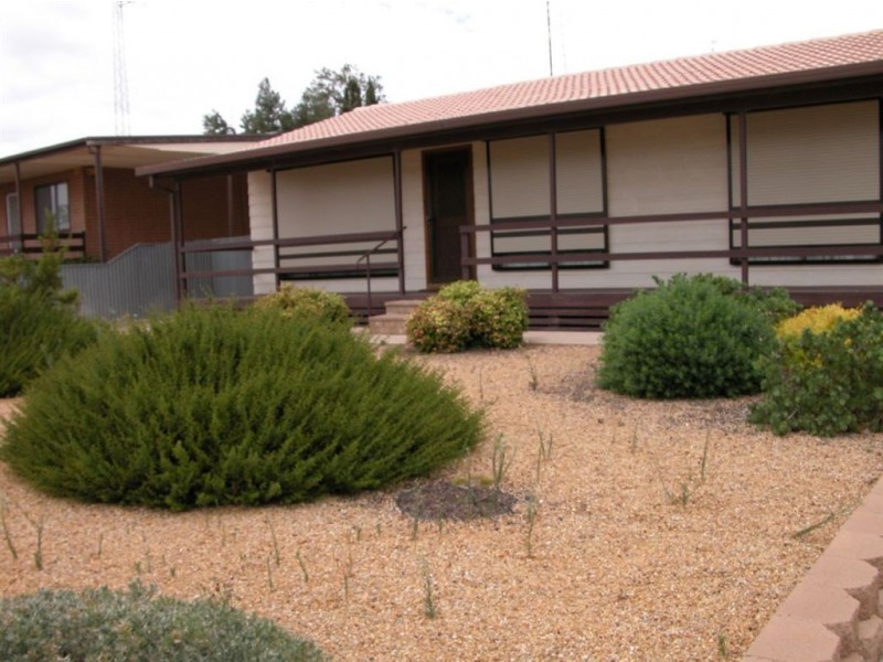 16 Narangga Terrace, Moonta Bay SA 5558