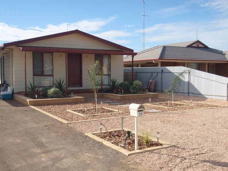 19 Hoare Crescent, Kadina SA 5554