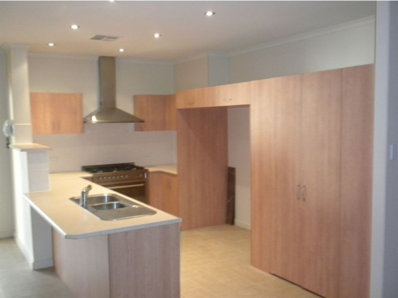 30 Stocker Street, Moonta Bay SA 5558