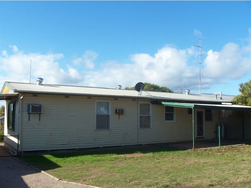 421 Harry’s Point Road, Port Hughes SA 5558