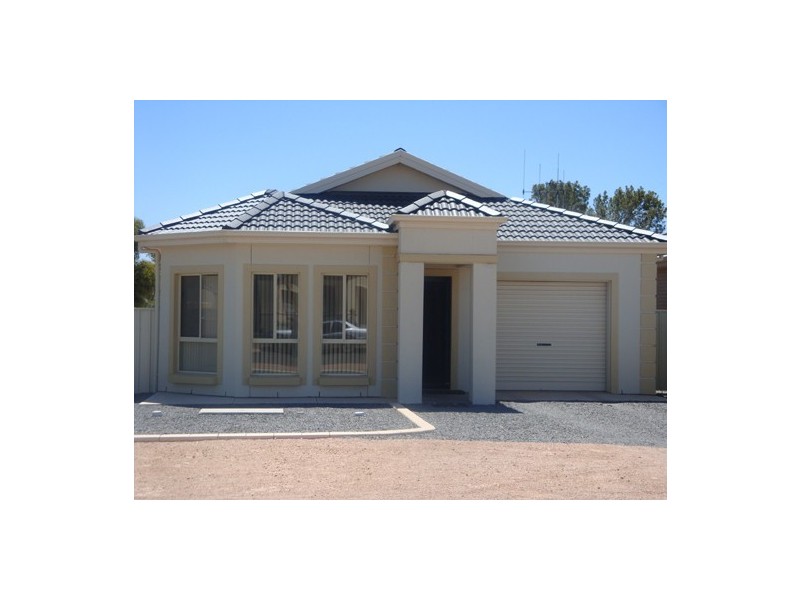 1B John Lloyd street, Wallaroo SA 5556