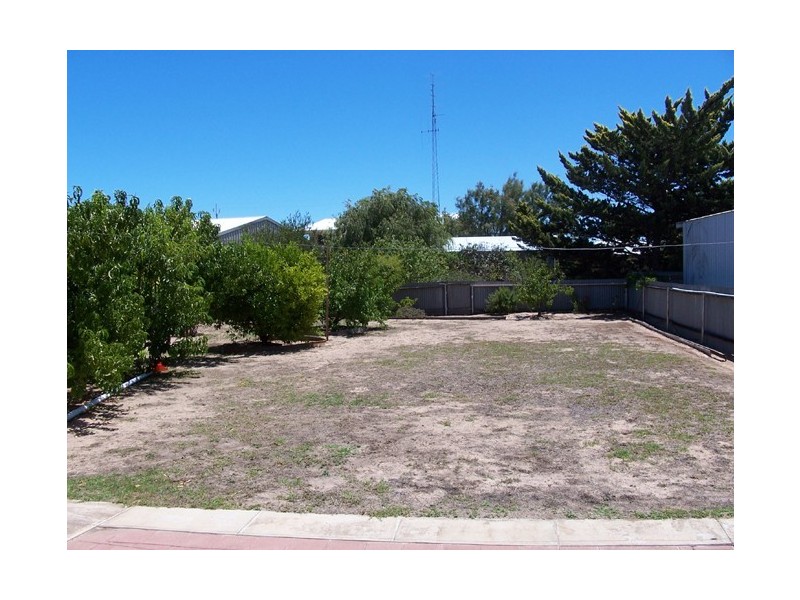 27 Snell Avenue, Port Hughes SA 5558