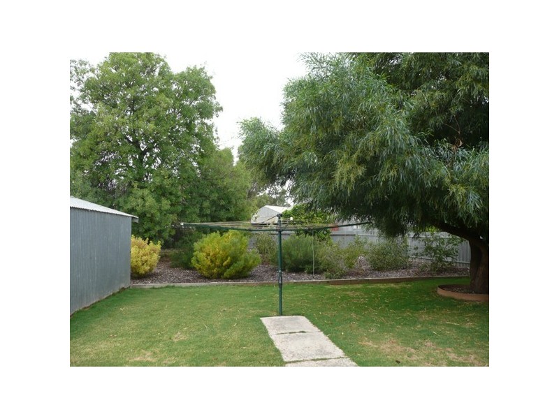 13 Bay Road, Moonta Bay SA 5558