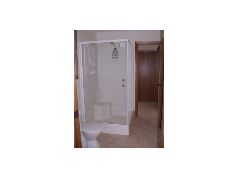 17a Cornish Tce, Wallaroo SA 5556