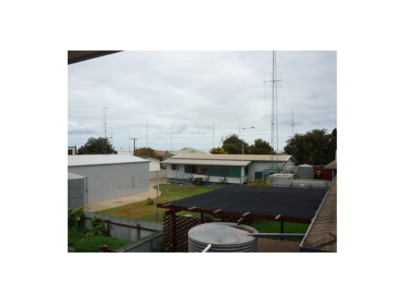 10 Percy Street, Moonta Bay SA 5558