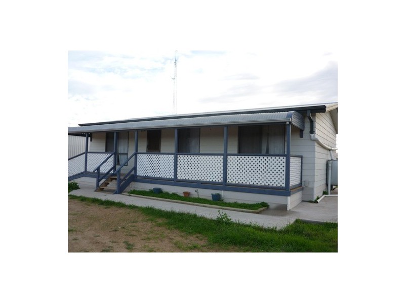 15 Moonta Road, Moonta Bay SA 5558