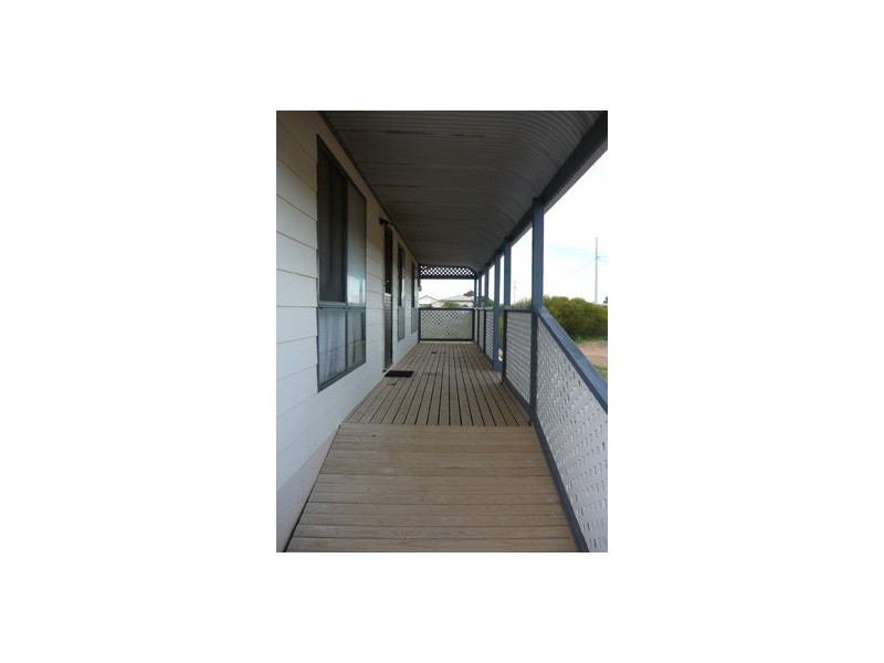 15 Moonta Road, Moonta Bay SA 5558